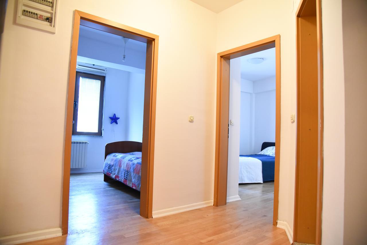3 Bedroom Home With Parking Garage In The Heart Of Скопье Экстерьер фото