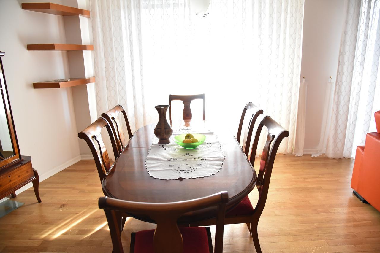 3 Bedroom Home With Parking Garage In The Heart Of Скопье Экстерьер фото